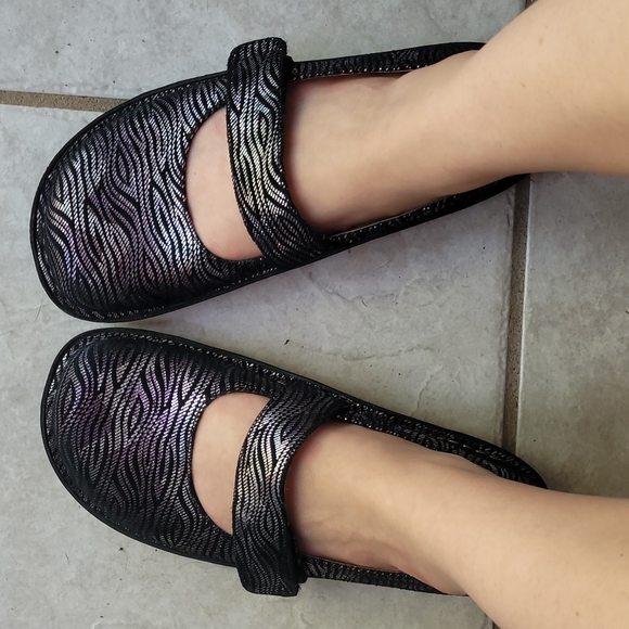 [GUC] Alegria Feliz FEL-345 Purple, Silver, Black Ric-Rac Zebra Print Mary Janes - Picture 14 of 16